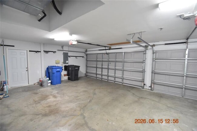 Building Photo - 9304 Heritage Oak Ct
