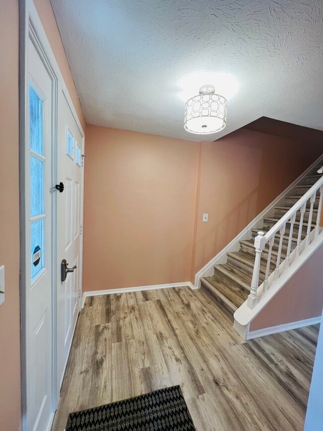 Building Photo - 9672 E Idlewood Dr