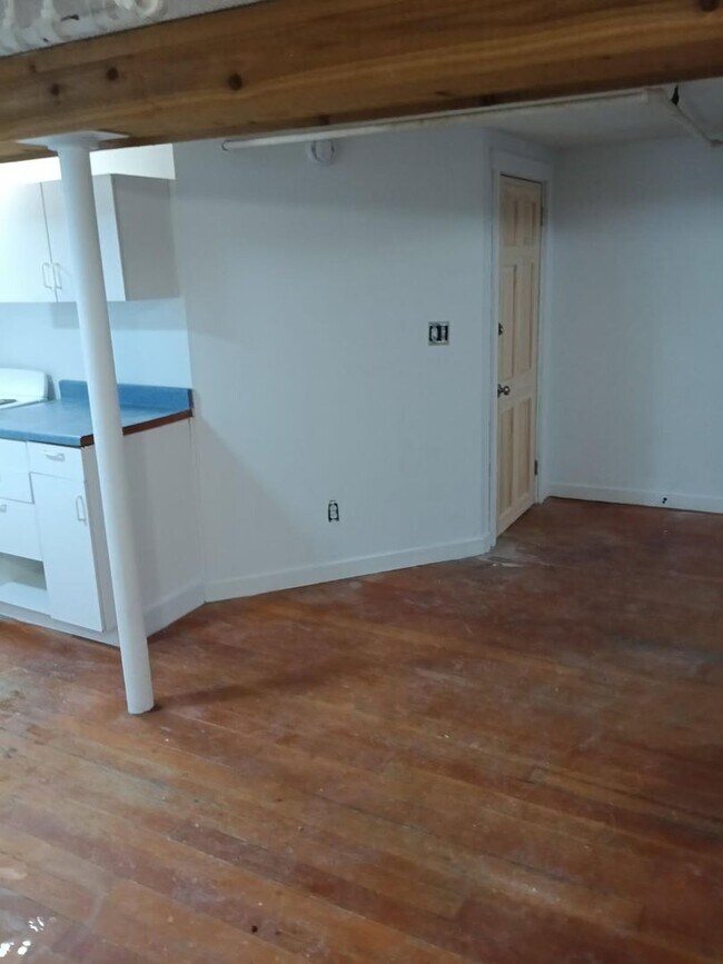 Building Photo - 2023 Hibbing