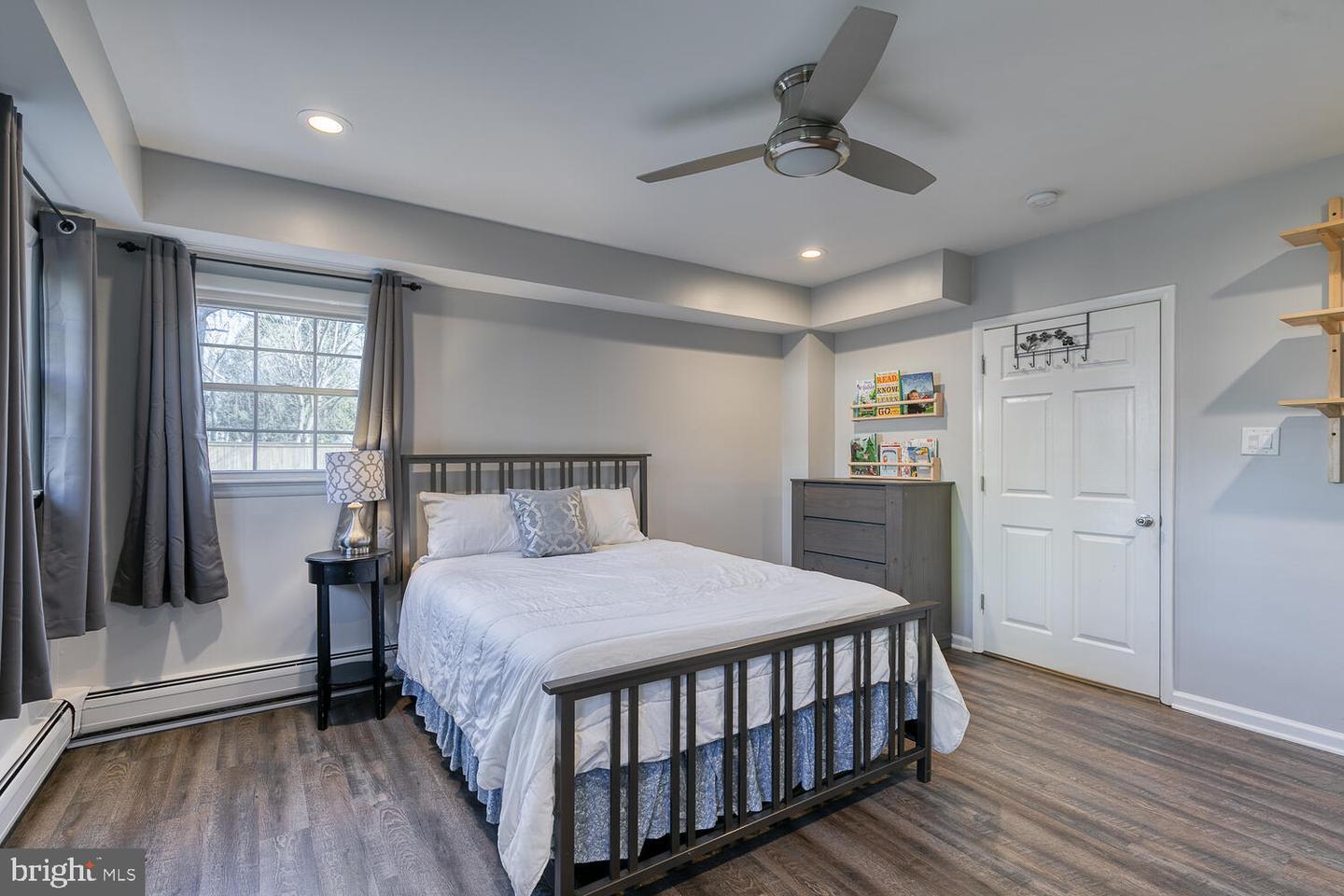 Building Photo - 1206 Riggs Ct