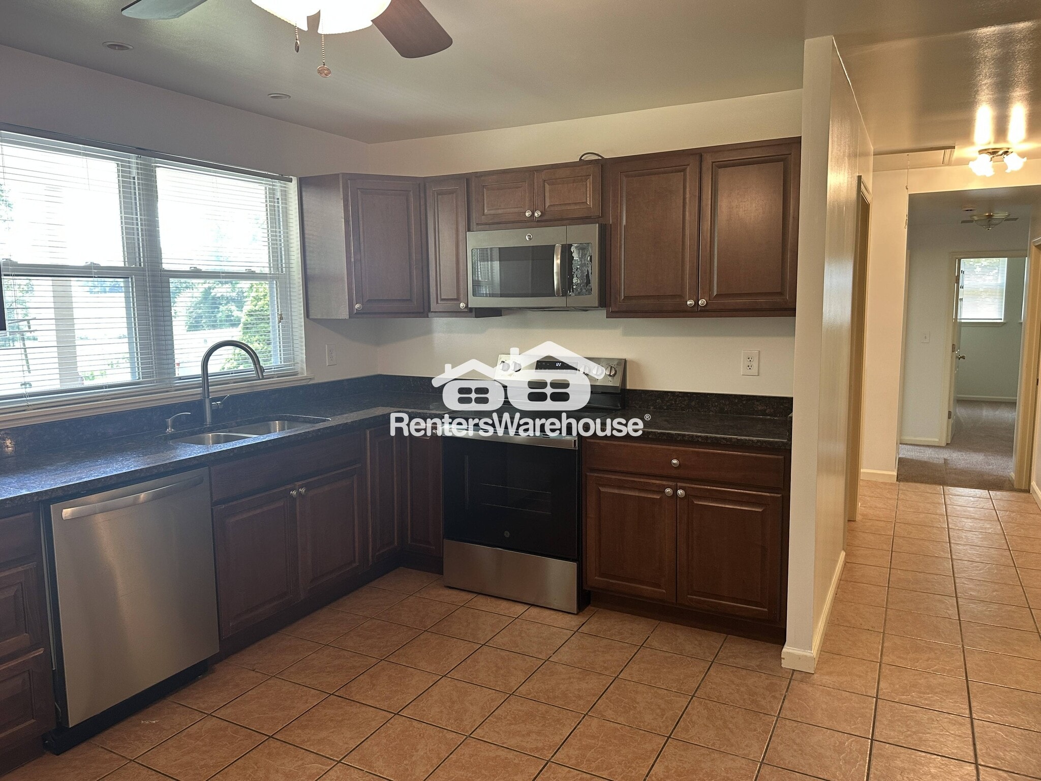 Building Photo - 17825 Falls Rd