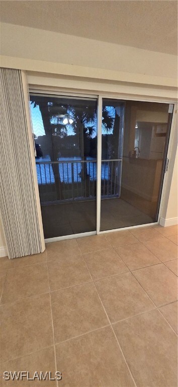 Building Photo - 1840 Florida Club Cir