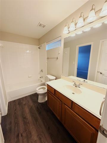 Building Photo - 69 Cattail Pond Dr