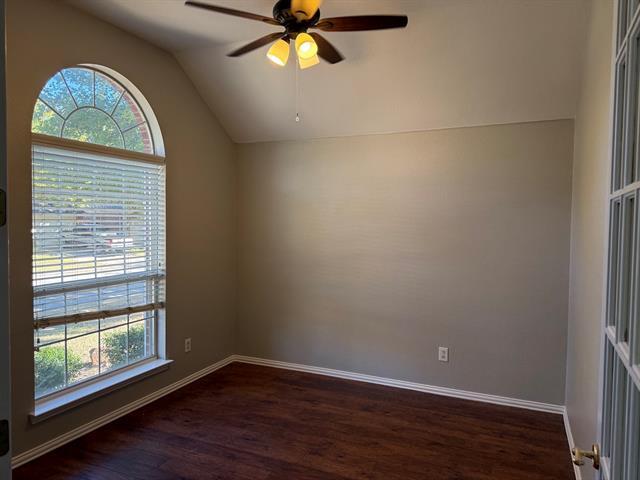 Building Photo - 1329 Bent Tree Dr