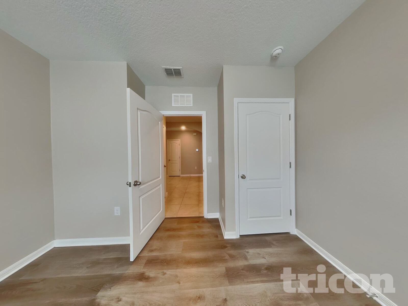 Building Photo - 3108 Bethpage Loop