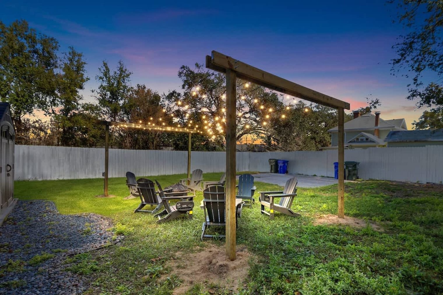 Building Photo - 728 Johnson Ave