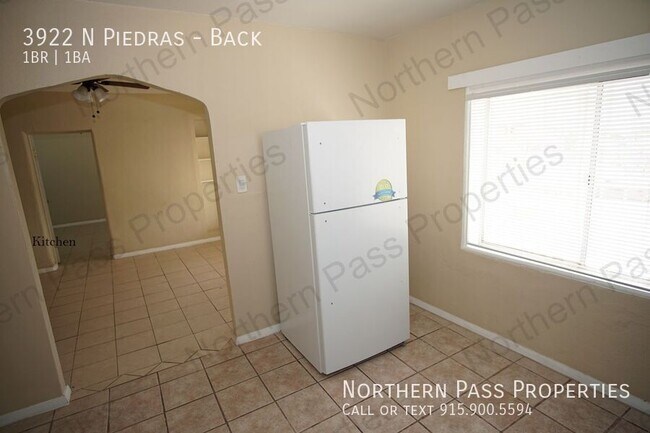 Building Photo - 3922 N Piedras-Back