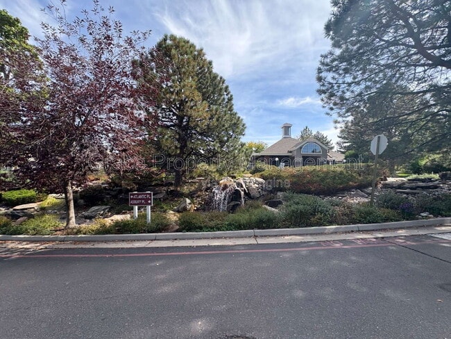 Building Photo - 5863 W Atlantic Pl