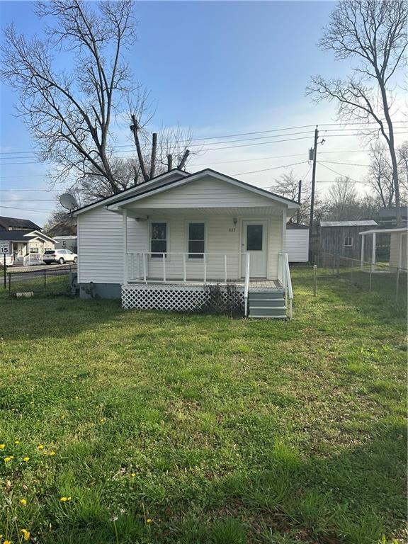 Building Photo - 617 Cassville Rd SE