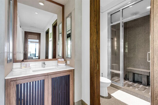 Building Photo - 9 Harbor Point