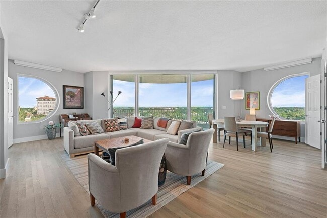 Building Photo - 1771 Ringling Blvd