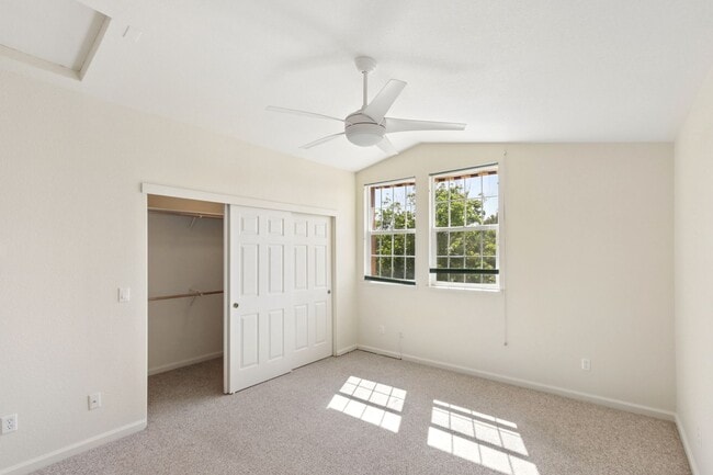Building Photo - 3 Bedroom in Mace Ranch