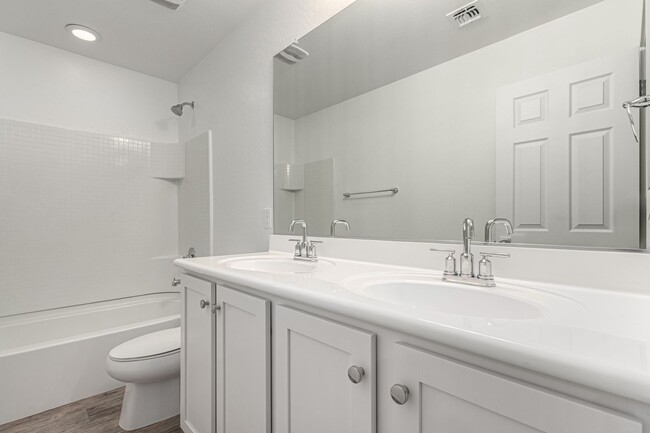 Building Photo - Beautiful home in Eastmark with 3 bedrooms...