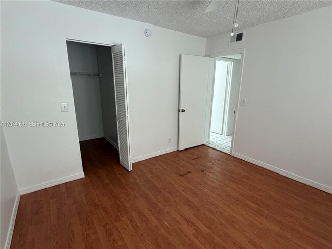 Building Photo - 4015 W McNab Rd
