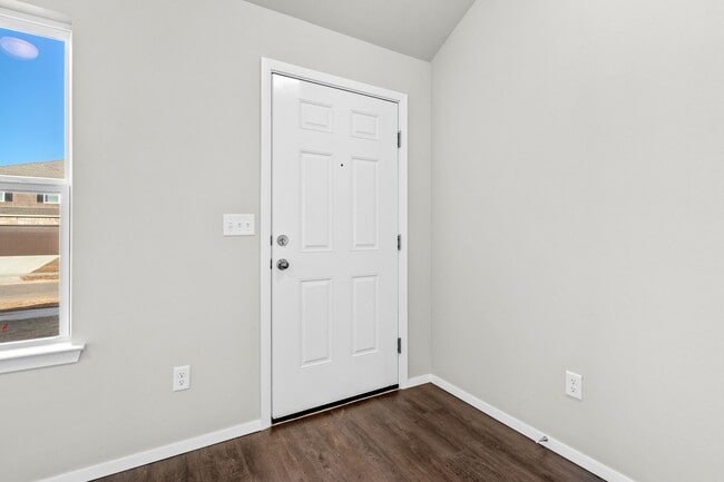 Building Photo - Brand new 3 bedroom, 2 bathroom home in Fayetteville, Arkansas