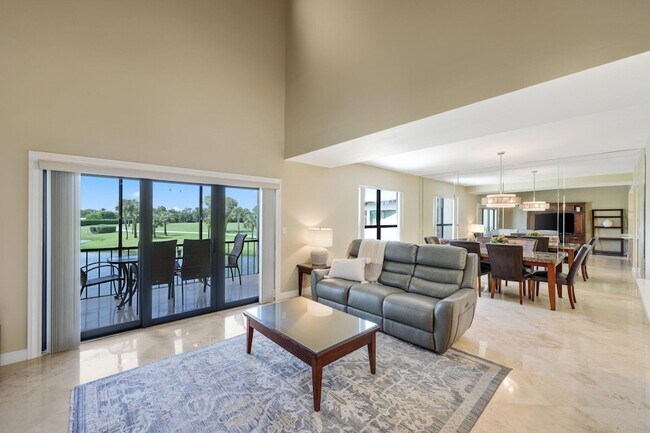 Building Photo - 800 Greensward Ct