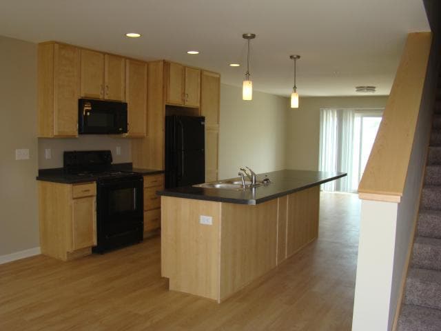 Primary Photo - Minot Place Rowhomes