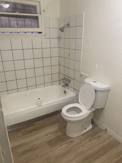 Building Photo - 8508 1/4 S San Pedro St