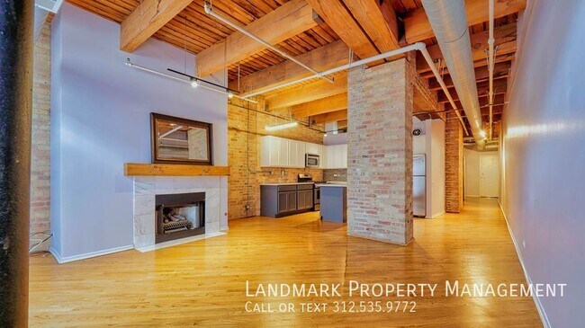 Building Photo - 375 W Erie St