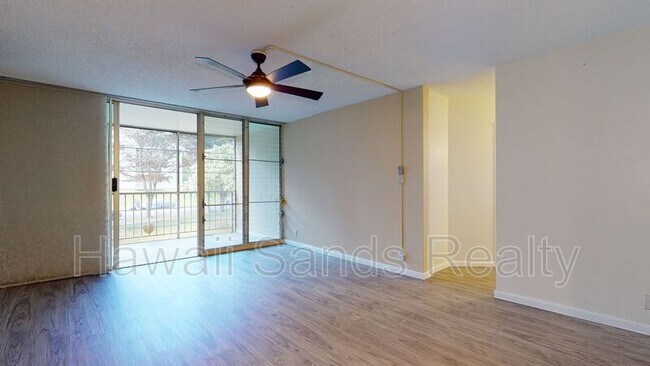 Building Photo - 95-273-273 Waikalani Dr