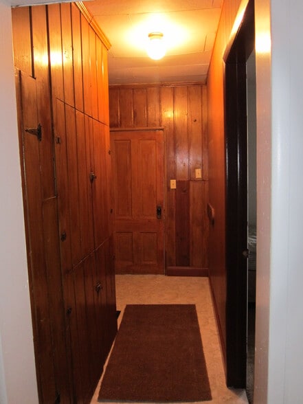 Hallway/storage cabinets off the kitchen - 1445 South Center Street