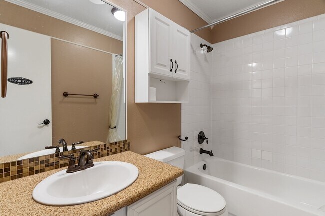 Building Photo - 409 Kathy Ln