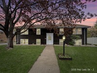 Building Photo - 2050 Pike Lake Dr