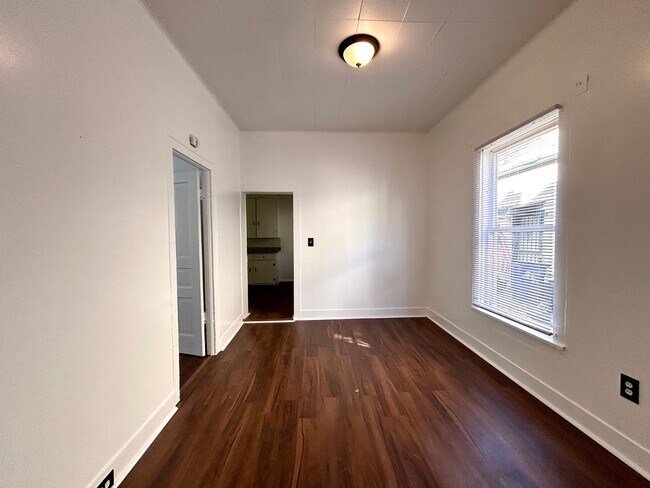 Building Photo - Three Bedroom Home in Southeast Grand Rapids