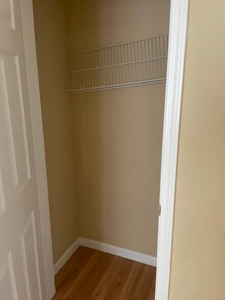 bedroom 3 - 1866 Minnesota St
