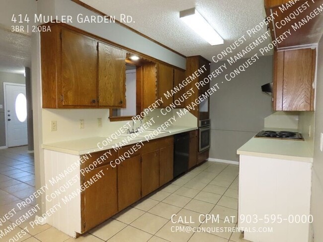 Building Photo - 414 Muller Garden Rd