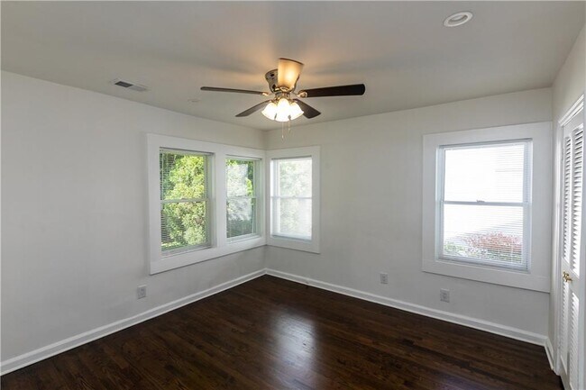 Building Photo - 88 Karland Dr NW