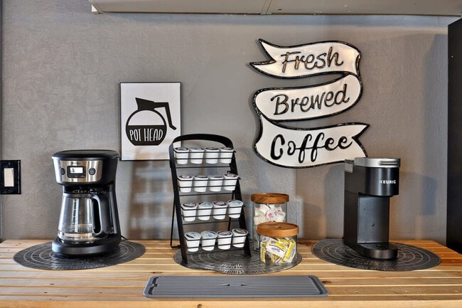 Building Photo - 7137 US-4