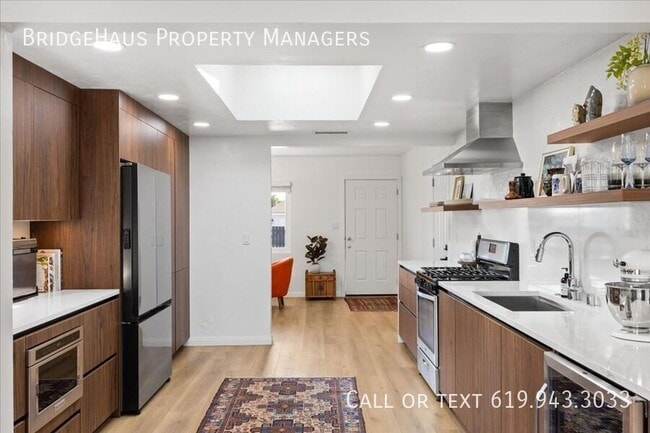 Building Photo - 4108 Casita Way