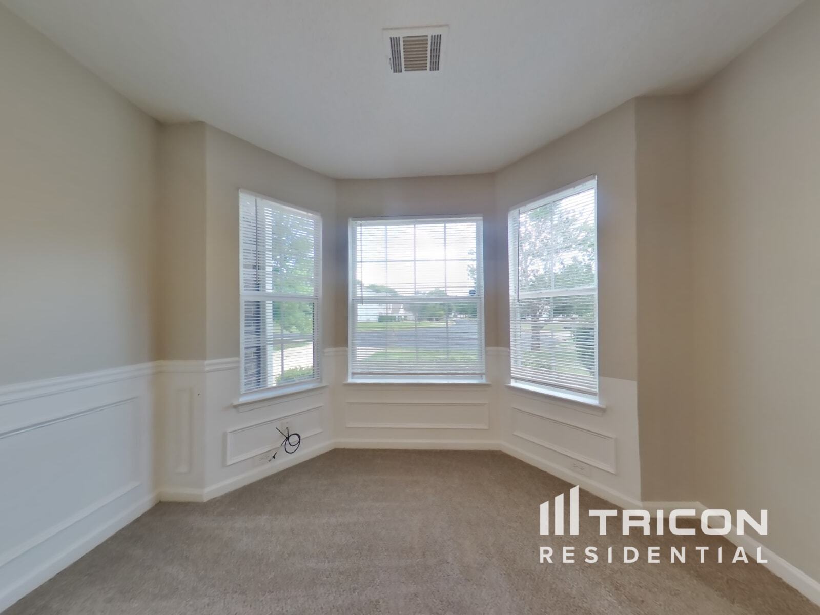 Building Photo - 508 Gonzaga Cir
