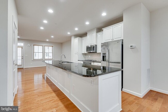 Building Photo - 11357 Ridgeline Rd