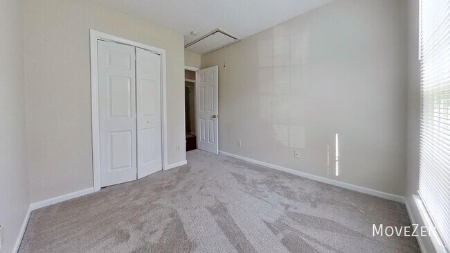 Building Photo - 3112 Greencedar Ct
