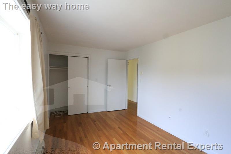 Building Photo - 70 Park St