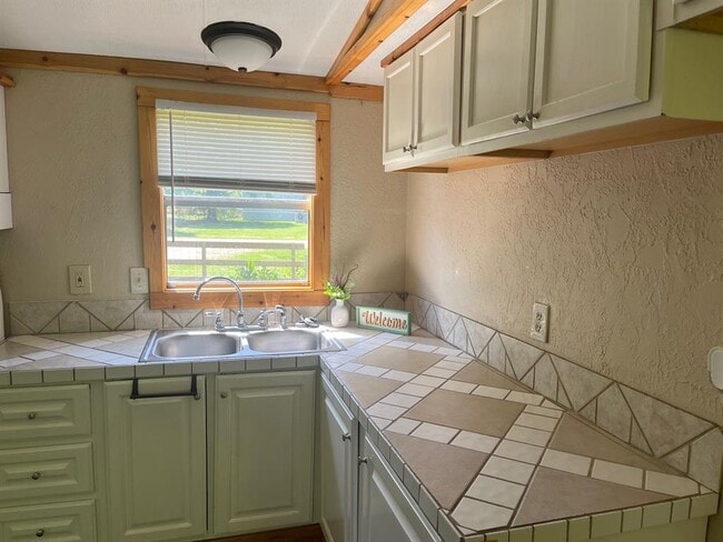 Building Photo - 7787 Felder Ln