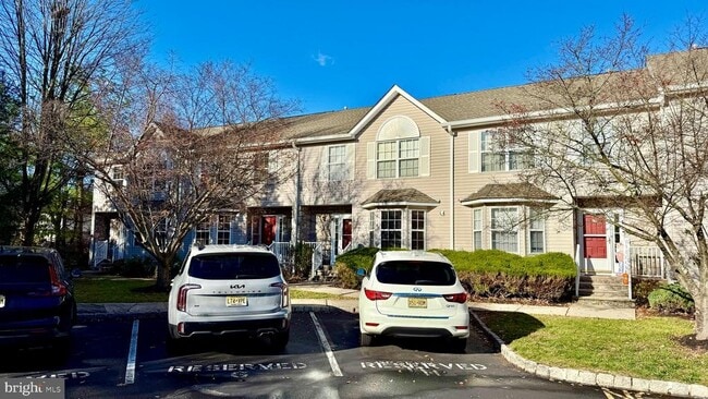 Building Photo - 17 Jill Ct