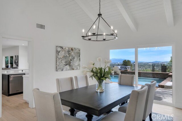 Building Photo - 5952 Woodland View Dr