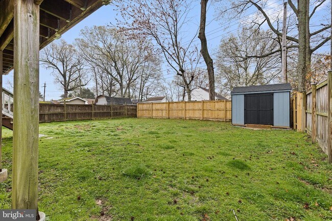 Building Photo - 3813 8th St