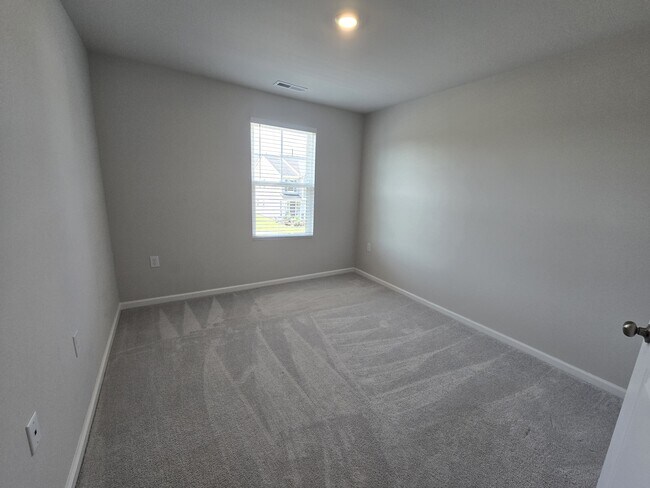Building Photo - 2154 Tulip Bloom Ln