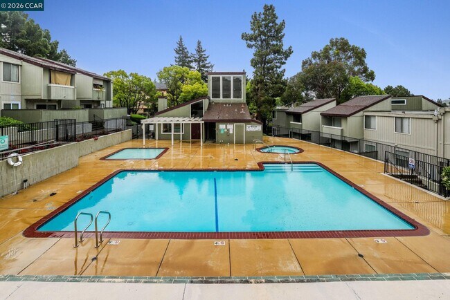 Building Photo - 1333 N Camino Alto