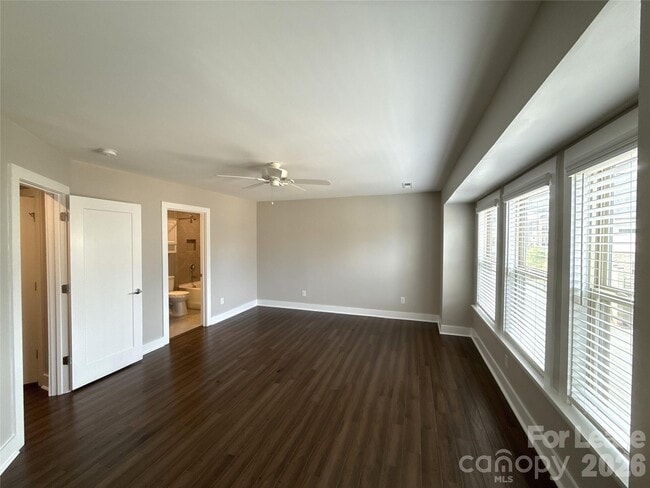 Building Photo - 17023 Soho Dr