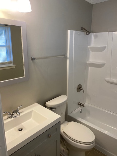 Building Photo - 5725 Belleau Dr