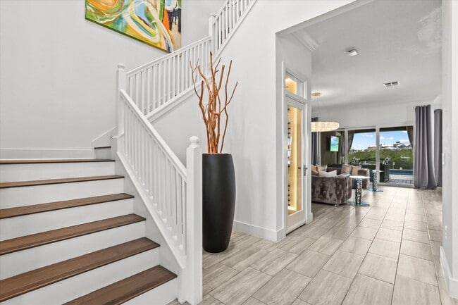 Building Photo - Waterfront Luxury Living | Private Dock + Direct Tampa Bay Access