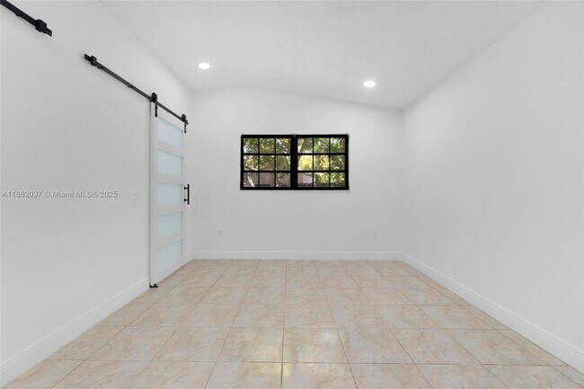 Building Photo - 6234 SW 151st Ct