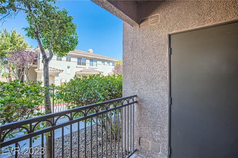 Building Photo - 9050 W Warm Springs Rd