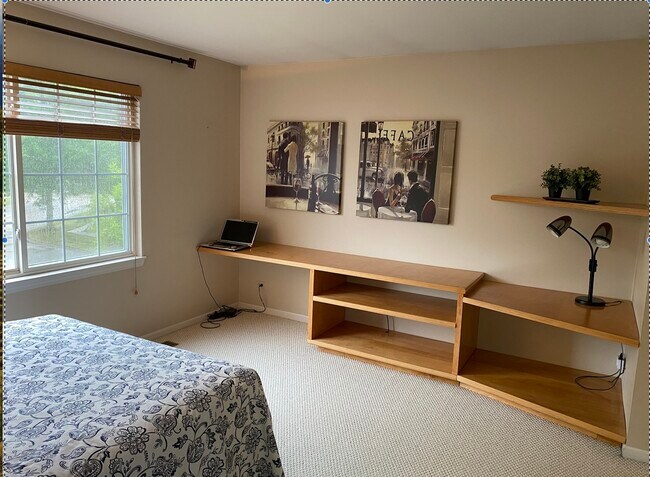 Building Photo - 7624 Beringer Ct