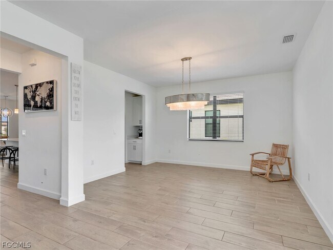 Building Photo - 20438 Napa Loop